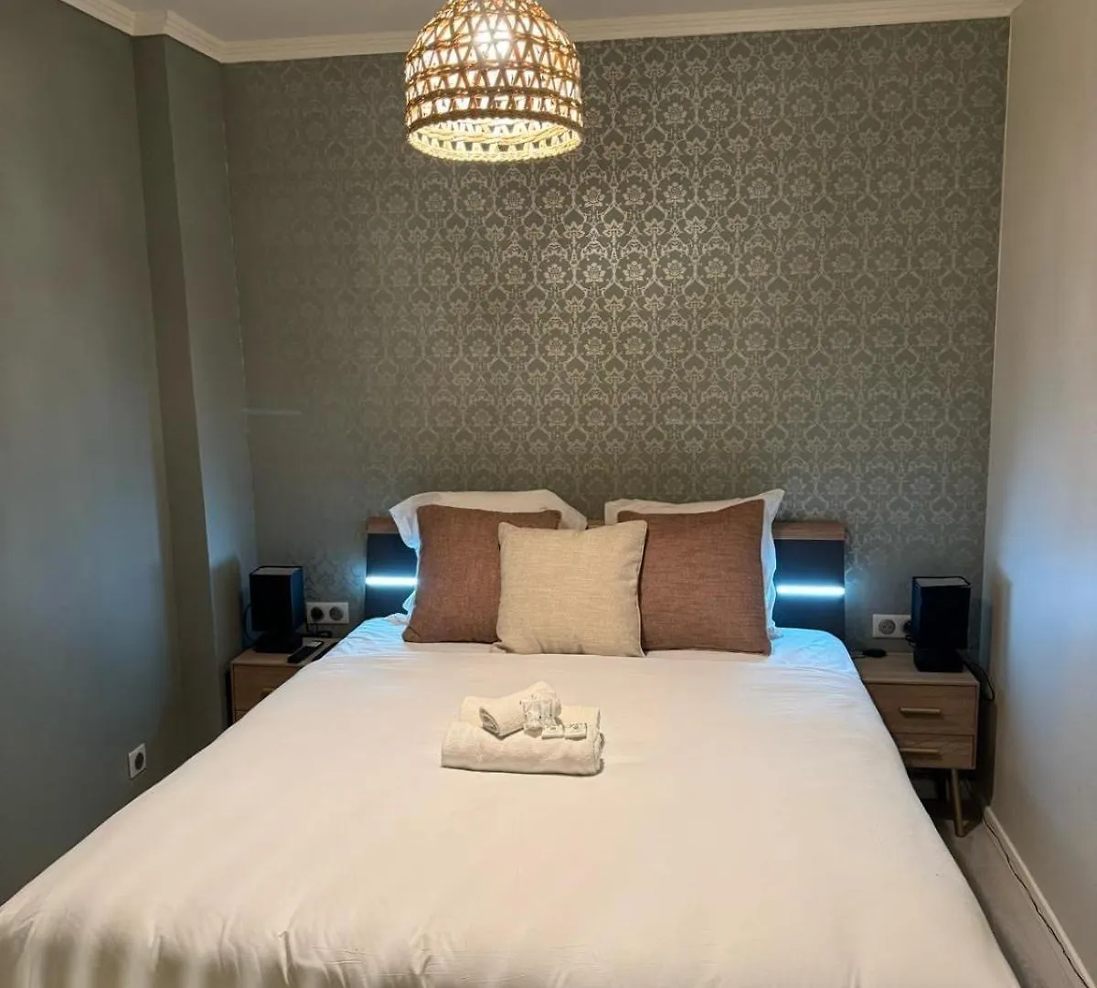 Appartement Douillet Alfortville Proche Metro Et Rer 0*,  France